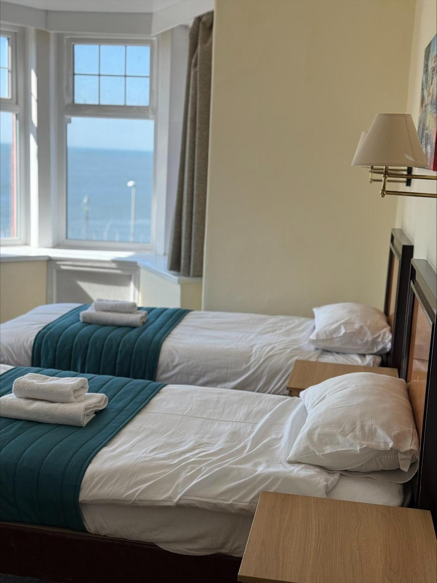The Savoy Hotel (Adults Only) Blackpool Luaran gambar