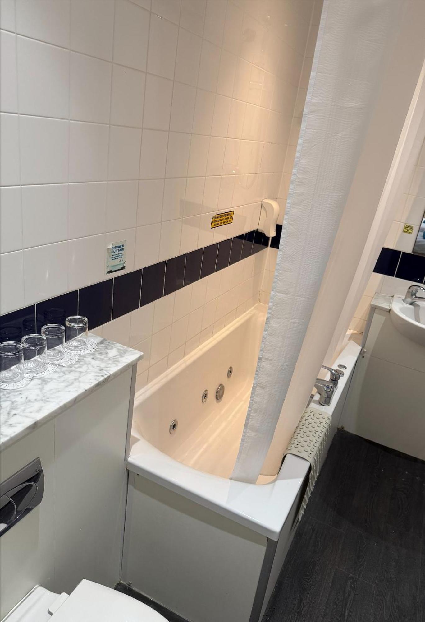 The Savoy Hotel (Adults Only) Blackpool Luaran gambar